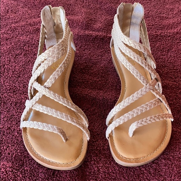 Carlos Amara2 Rosegold Sandals - Picture 1 of 5